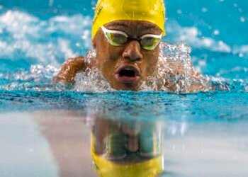 Gabriel Araújo bate recorde mundial nos 50 metros estilo borboleta