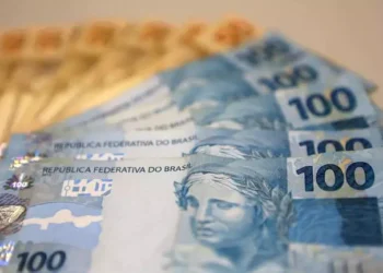 Ação requer que ex-prefeito baiano devolva mais de R$ 127 mil ao Município