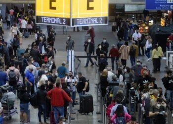 Rio negocia gestão compartilhada de aeroportos Santos Dumont e Galeão