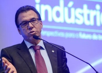 Ministro projeta mais de 2 milhões de empregos formais em 2023