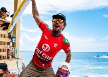 Surfe: Filipe Toledo vence etapa de El Salvador do Circuito Mundial