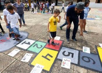 Nova lei retoma política nacional de educação em tempo integral