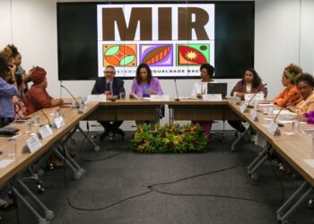 Anielle Franco anuncia programas de educação e intercâmbio