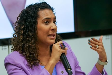 Brasília, 13/07/2023 A ministra da Igualdade Racial, Anielle Franco e o ministro de Relações Institucionais, Alexandre Padilha, durante café da manhã na programação do mês dedicado às mulheres negras, já que o dia 25 de julho celebra o Dia Internacional da Mulher Negra Latino-americana e Caribenha Foto: Fabio Rodrigues-Pozzebom/ Agência Brasil