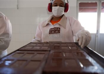 Chocolates da Agricultura familiar marcam presença na Chocolat Bahia 2023 em Ilhéus
