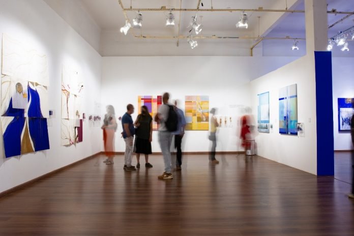 MAB estende até julho exposição de Viga Gordilho MAB estende até julho exposição de Viga Gordilho