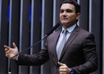 Nomeação de Celso Sabino é publicada no Diário Oficial da União