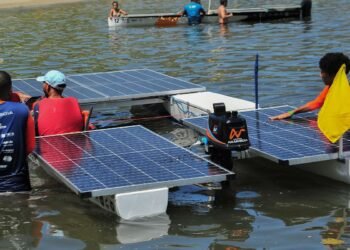 UFRJ promove competição de barcos movidos à energia solar