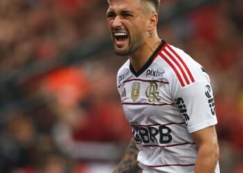 Copa do Brasil: Fla derrota Athletico por 2 a 0 e avança para quartas