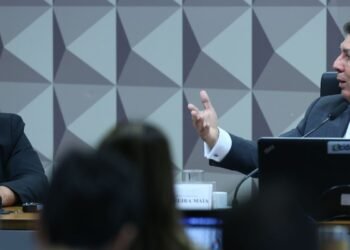 Entidades repudiam tratamento dado a fotojornalista em CPMI do 8/1