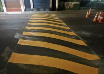 Prefeitura realiza segue realizando a sinalização do solo – Prefeitura de Simões Filho