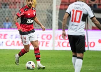 Flamengo recebe Olimpia no Maracanã pelas oitavas da Libertadores