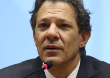 Fim do parcelamento sem juros prejudicará consumidores, diz Haddad