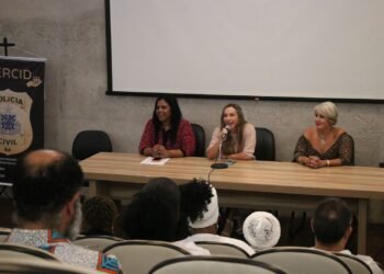 Coordenação da Polícia Civil promove roda de conversa sobre empoderamento feminino