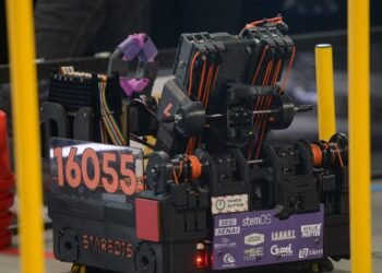 Festival de robótica reúne estudantes até este sábado no Rio