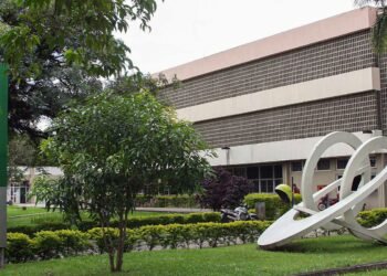 Por falta de professores, curso da USP terá 11 disciplinas a menos