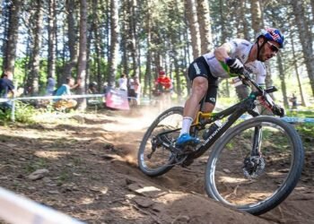 Henrique Avancini fatura bicampeonato mundial de Mountain Bike