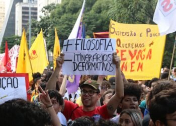 Dia do estudante é marcado por mobilizações em todo o país