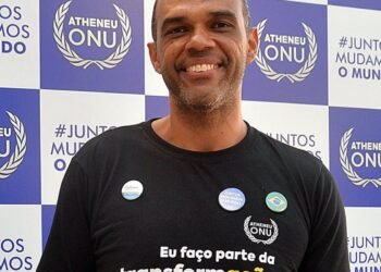 Escola em tempo integral é grande salto para o país, diz educador 