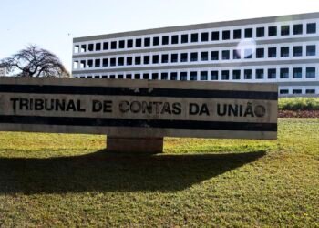 TCU: deficiências técnicas e operacionais atrasaram novo ensino médio