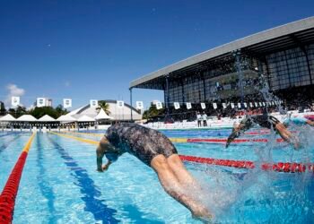 Copa do Mundo de natação terá categoria para atletas transgênero