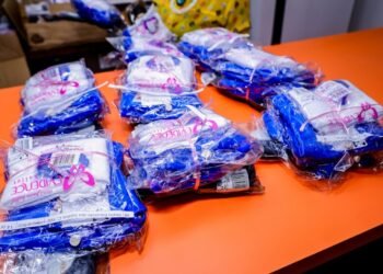 Prefeitura fornece kit de fardamento para alunos do Ballet Municipal  – Prefeitura Municipal de Candeias.