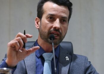 Buraco no piso da saúde para este ano pode chegar a R$ 21 bilhões