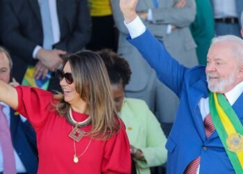 Lula embarca para Nova Déli para participar da Cúpula do G20 