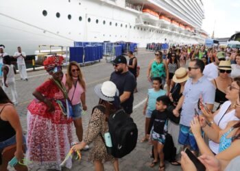 Chegada de cruzeiros em Salvador é tema de reunião entre SSP e Setur