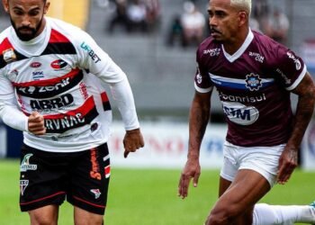 Série D: Caxias e Ferroviário empatam e decidem domingo vaga na final