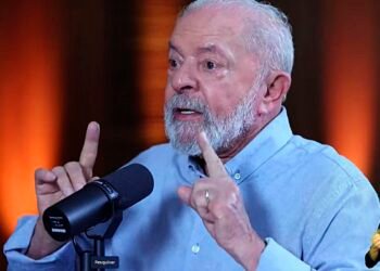 Governo vai conectar 138,4 mil escolas até 2026