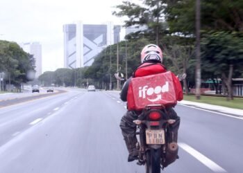 Motoboys fazem paralisação em São Paulo