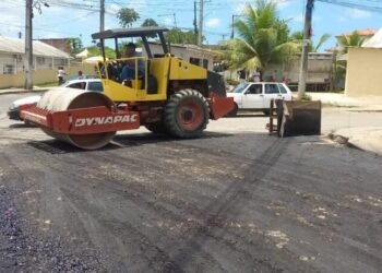 Após cobranças da Prefeitura empresa Vertical realiza reparos no asfalto do Residencial Ipitanga – Prefeitura de Simões Filho