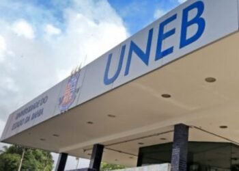 Unex abre vagas para cursos de inglês na modalidade intensiva; inscrições vão até 10 de novembro