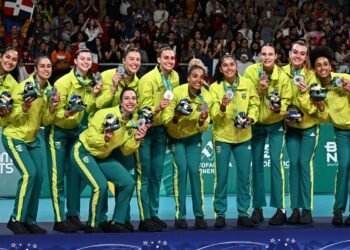 Seleção brasileira garante prata pan-americana no vôlei feminino