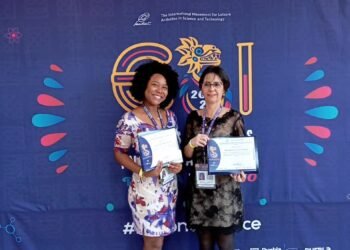 Estudantes da rede estadual de ensino de Ilhéus são premiadas em feira internacional, no México