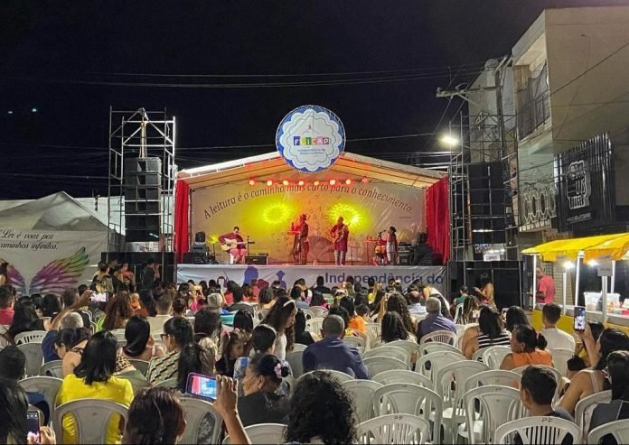 Festa e festivais literários_estudantes_SEC