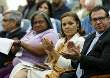 Governo reinstala Conselho Nacional de Economia Solidária 