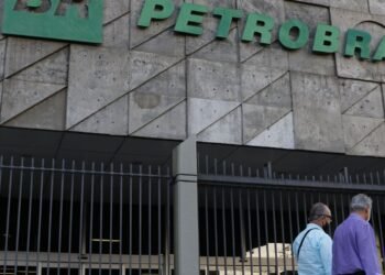 Petrobras tem produção operada de óleo e gás recorde no 3º trimestre