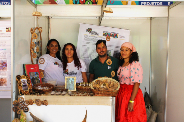 Estudantes apresentam 100 projetos em mostra científica da Educação Profissional e Tecnológica, em Barreiras Estudantes apresentam 100 projetos em mostra científica da Educação Profissional e Tecnológica, em Barreiras