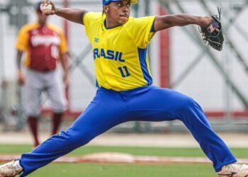 Brasil surpreende e bate Venezuela na estreia no beisebol no Pan