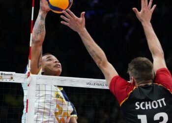 Brasil sofre primeiro revés no Pré-Olímpico de vôlei masculino