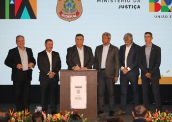 Jerônimo e Dino anunciam R$ 12 milhões em ações sociais voltadas para a juventude e redução da criminalidade