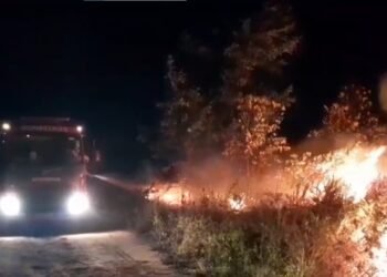 Incêndio é debelado por bombeiros do 18° BBM após mais de oito horas de atuação