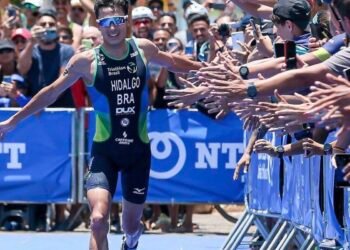 Miguel Hidalgo vence etapa de Brasília da Copa do Mundo de triatlo