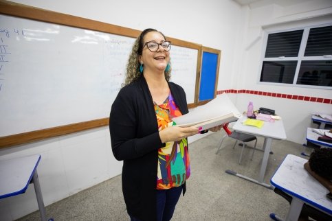 Estado autoriza 1.000 vagas de licenças-prêmio convertida em pecúnia, destinadas aos profissionais de magistério Estado autoriza 1.000 vagas de licenças-prêmio convertida em pecúnia, destinadas aos profissionais de magistério