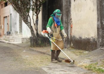 SESP segue realizando mutirão de limpeza nos bairros da sede e distritos   – Prefeitura Municipal de Candeias.
