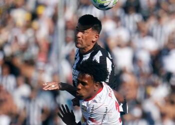 Braga e Bota empatam e Palmeiras termina rodada como líder