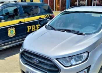 PRF recupera mais dois veículos no feriado na Bahia