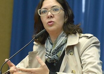Políticas monetária e fiscal precisam dialogar, diz procuradora